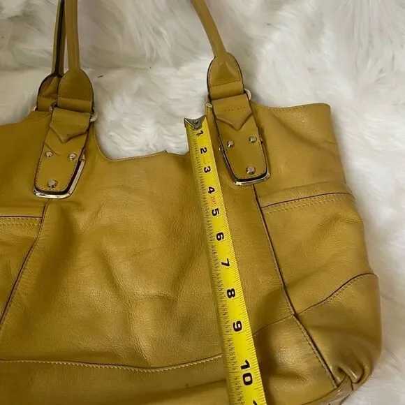 B Makowsky soft leather yellow mustard large shoulder bag gold tone Har… - Picture 8 of 13